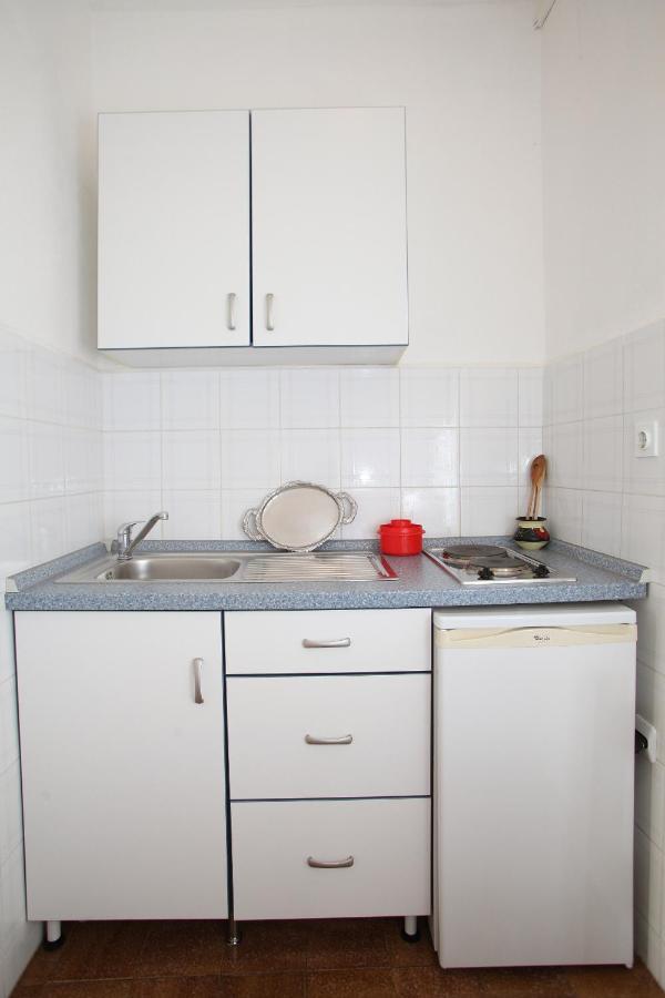 Apartments By The Sea Trogir - 15011 Bagian luar foto